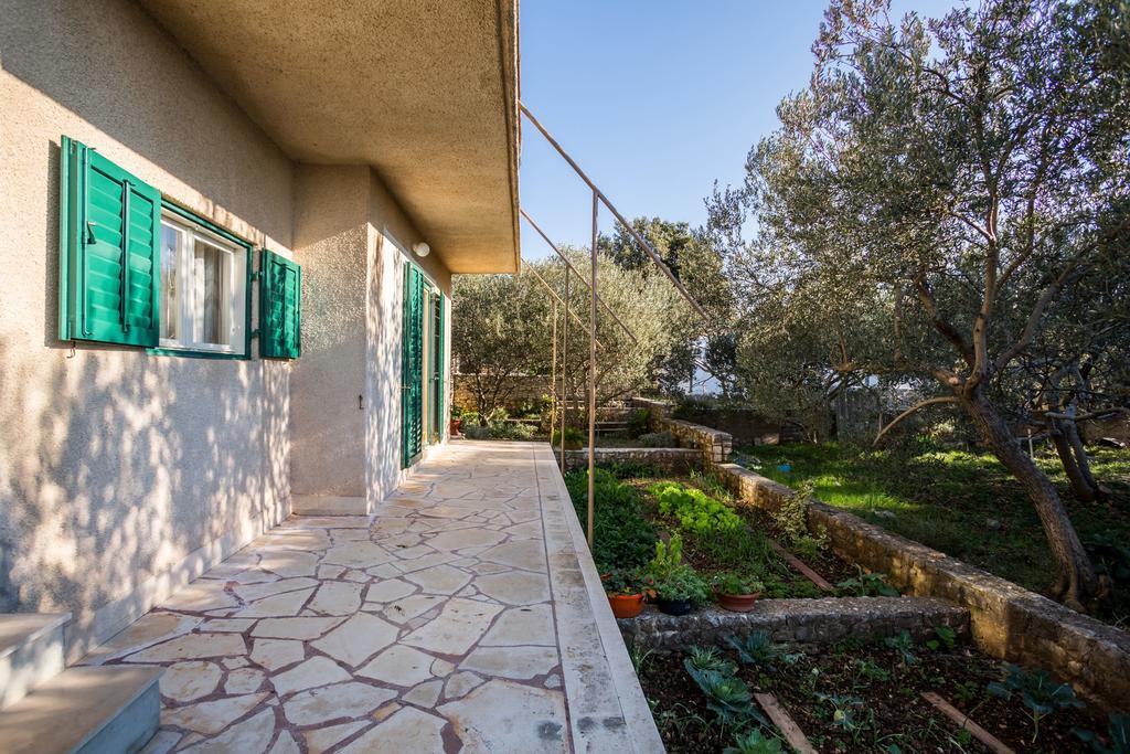 Apartment Srecko Vinišće المظهر الخارجي الصورة
