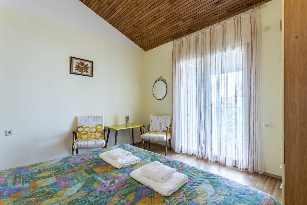 Apartment Srecko Vinišće المظهر الخارجي الصورة